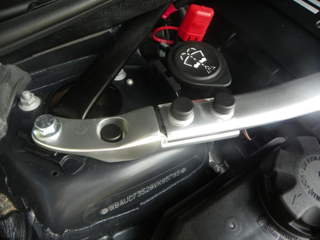 BMW Performance Aluminum Strut Bar